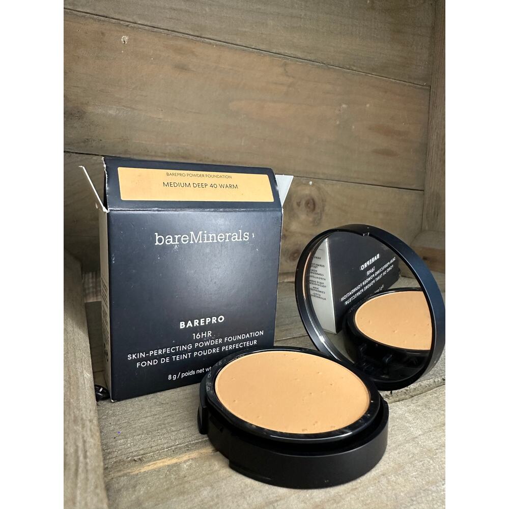 bareMinerals BarePro 16 hr Powder Foundation Medium Deep 40 Warm